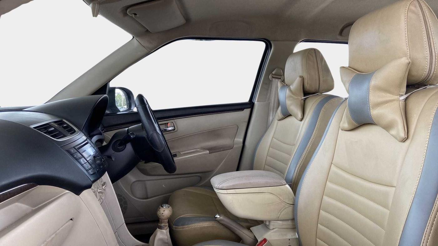 2013 Maruti Swift Dzire VDI, Diesel, Manual, 1,23,033 km, Right Side Front Door Cabin