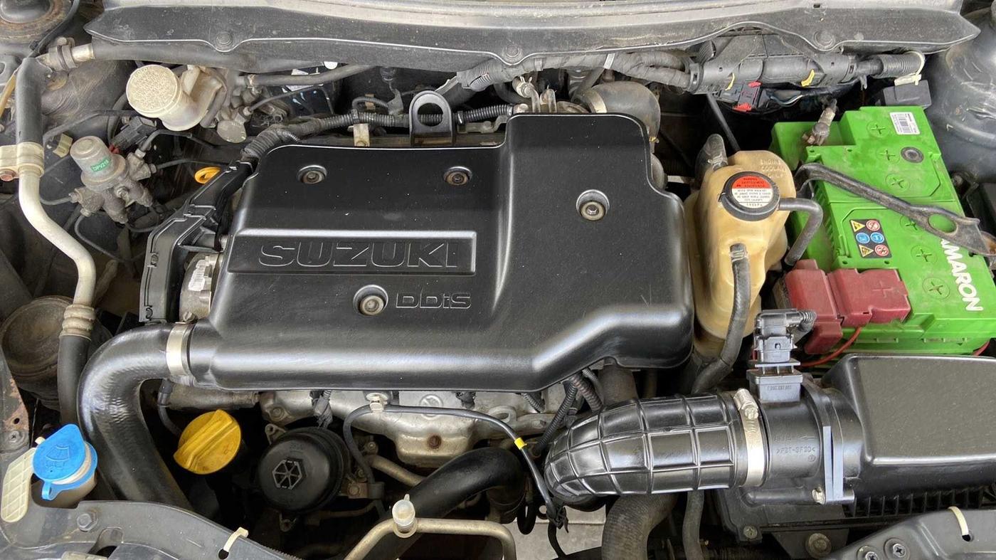 2013 Maruti Swift Dzire VDI, Diesel, Manual, 1,23,033 km, Open Bonet