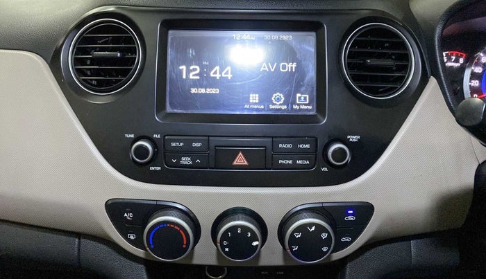 2017 Hyundai Grand i10 SPORTZ (O) AT 1.2 KAPPA VTVT, Petrol, Automatic, 69,705 km, Air Conditioner