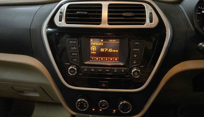 2016 Mahindra TUV300 T8, Diesel, Manual, 54,567 km, Infotainment System