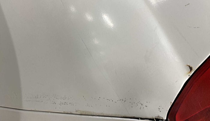 2016 Mahindra TUV300 T8, Diesel, Manual, 54,567 km, Left quarter panel - Rusted