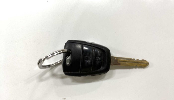 2019 Hyundai NEW SANTRO SPORTZ AMT, Petrol, Automatic, 66,020 km, Key Close Up
