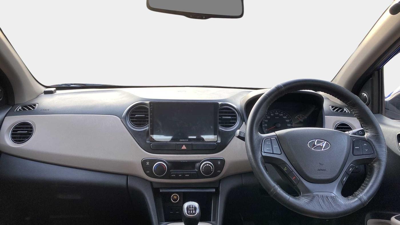 2014 Hyundai Xcent SX 1.2 (O), Petrol, Manual, 37,139 km, Dashboard