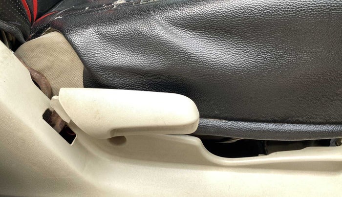 2018 Maruti Celerio ZXI, Petrol, Manual, 49,646 km, Driver Side Adjustment Panel