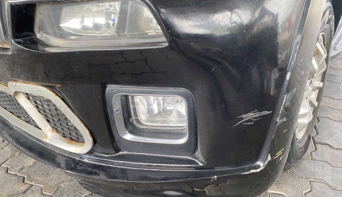 2016 Mahindra TUV300 T8 AMT, Diesel, Automatic, 6,807 km, Front bumper - Paint has minor damage