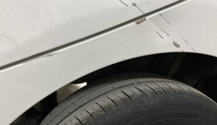 2018 Hyundai Xcent SX 1.2, Petrol, Manual, 49,214 km, Left quarter panel - Minor scratches