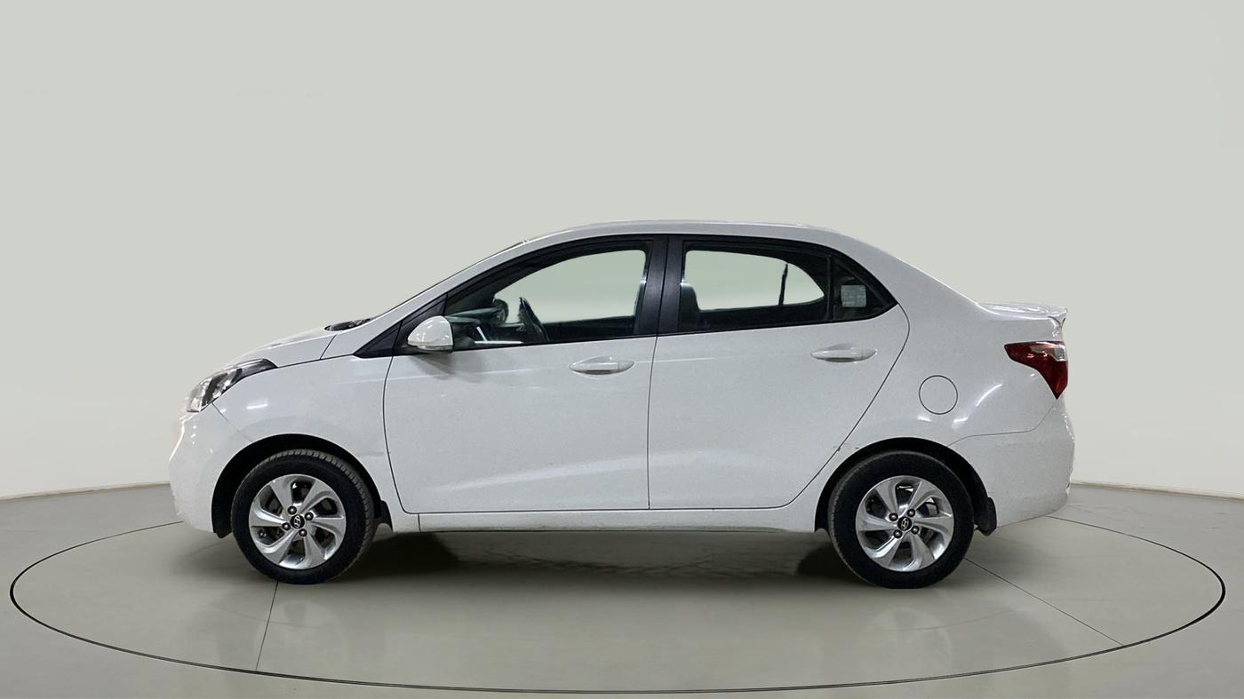 2018 Hyundai Xcent SX 1.2, Petrol, Manual, 49,214 km, Left Side