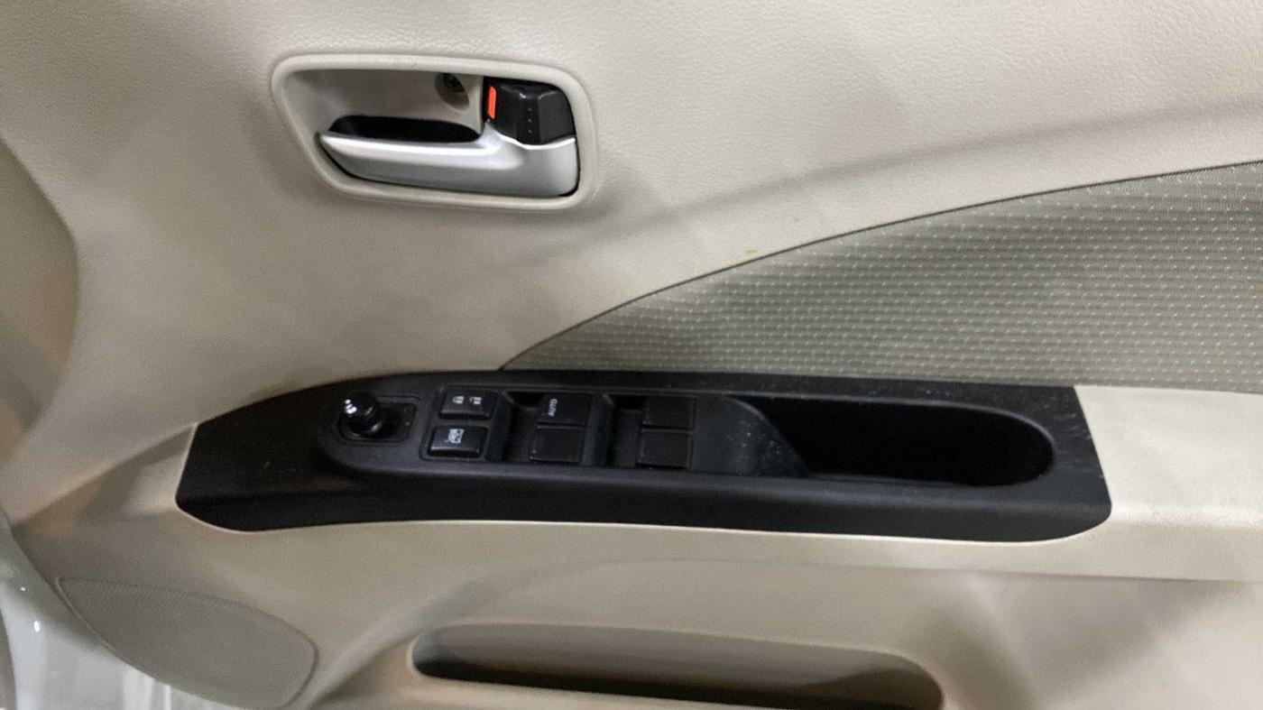 2018 Maruti Celerio ZXI, Petrol, Manual, 24,479 km, Driver Side Door Panels Control