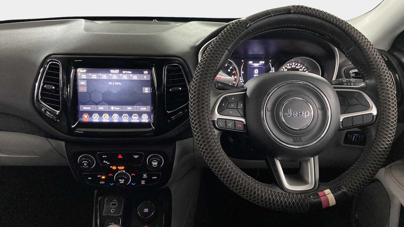 2019 Jeep Compass LIMITED PLUS DIESEL 4X4, Diesel, Manual, 36,815 km, Steering Wheel Close Up