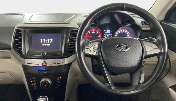 2019 Mahindra XUV300 W6 1.5 DIESEL, Diesel, Manual, 45,208 km, Steering Wheel Close Up