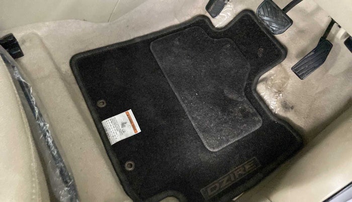 2021 Maruti Dzire ZXI Plus AMT, Petrol, Automatic, 18,340 km, Flooring - Minor discolouration