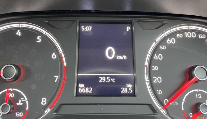 2022 Volkswagen VIRTUS HIGHLINE TSI 1.0 AT, Petrol, Automatic, 6,664 km, Odometer Image