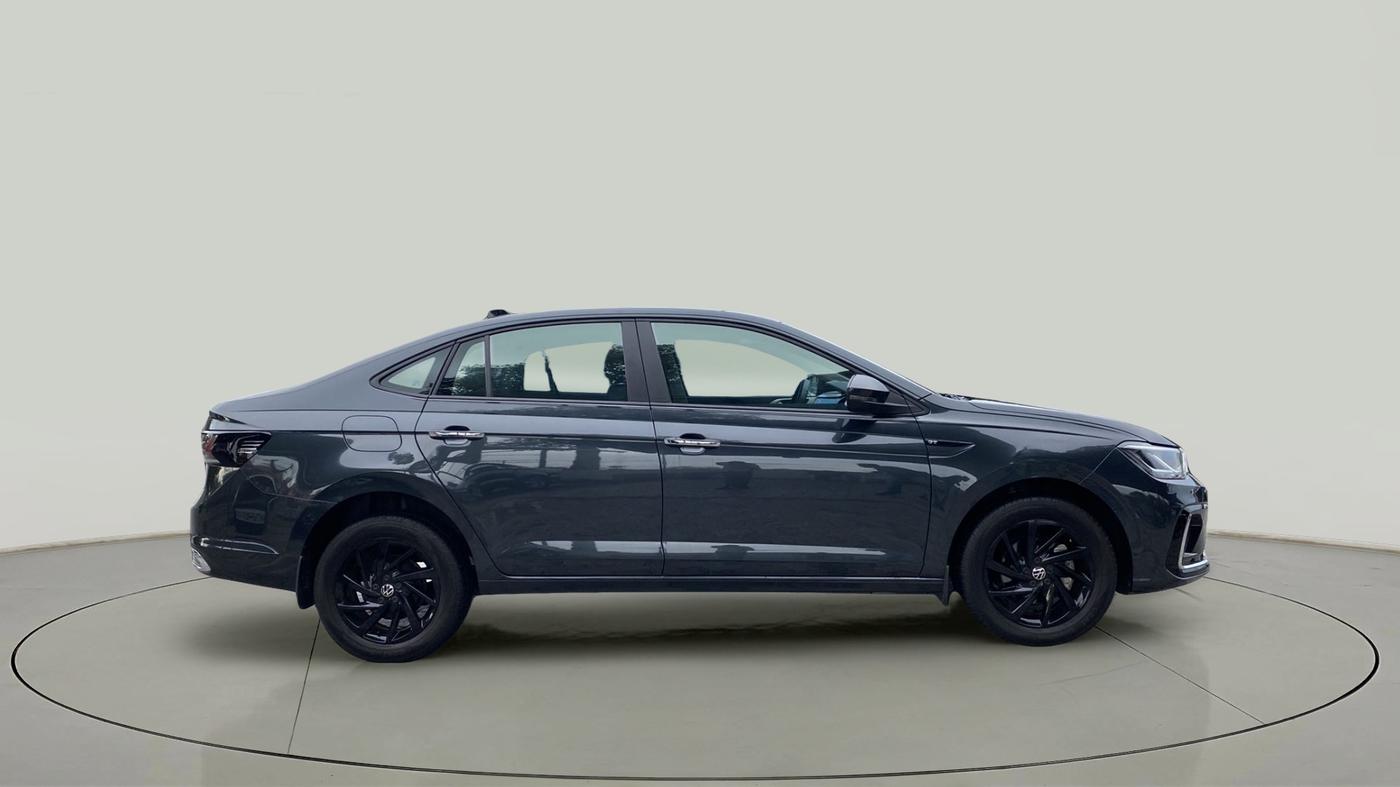 2022 Volkswagen VIRTUS HIGHLINE TSI 1.0 AT, Petrol, Automatic, 6,664 km, Right Side View