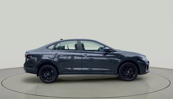 2022 Volkswagen VIRTUS HIGHLINE TSI 1.0 AT, Petrol, Automatic, 6,664 km, Right Side View