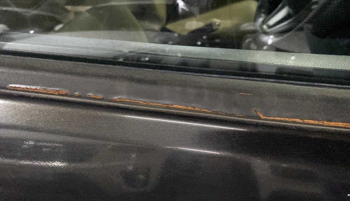 2017 Honda City 1.5L I-VTEC V MT, Petrol, Manual, 48,719 km, Driver-side door - Weather strip has minor damage