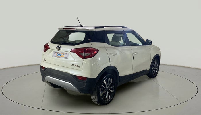 2021 Mahindra XUV300 W8 (O) 1.2 PETROL AMT, Petrol, Automatic, 21,041 km, Right Back Diagonal