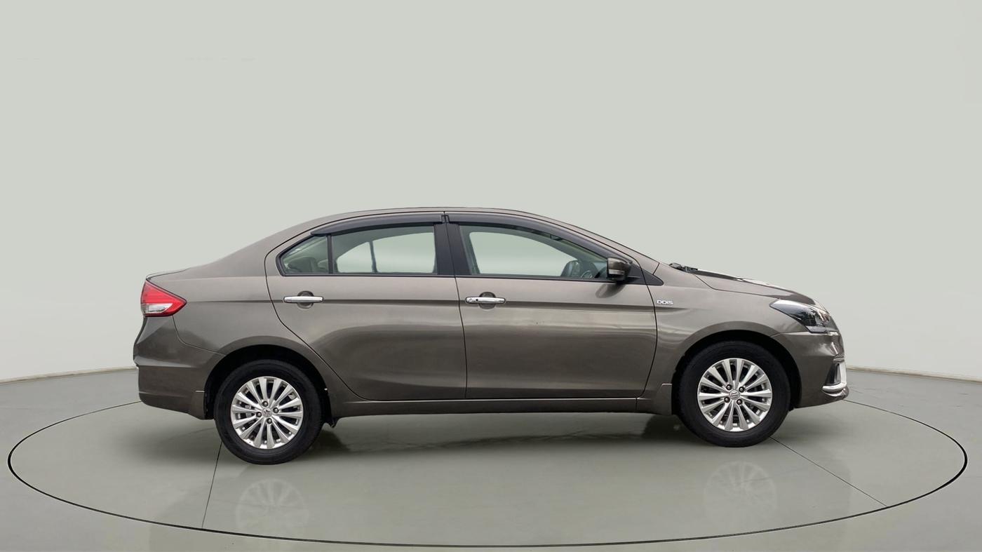 2018 Maruti Ciaz ZETA DIESEL 1.3, Diesel, Manual, 81,305 km, Right Side View