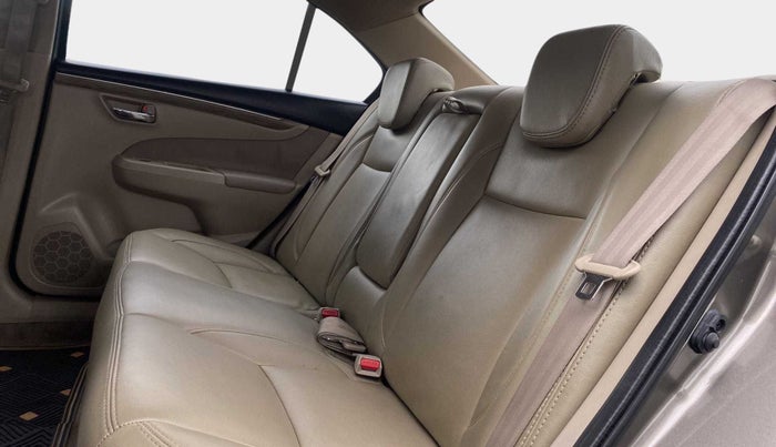 2018 Maruti Ciaz ZETA DIESEL 1.3, Diesel, Manual, 81,305 km, Right Side Rear Door Cabin