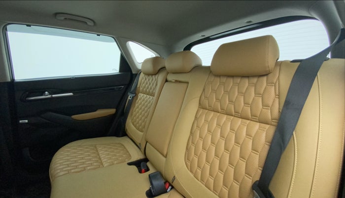 2022 KIA SELTOS HTX PLUS 1.5 DIESEL, Diesel, Manual, 83,816 km, Right Side Rear Door Cabin