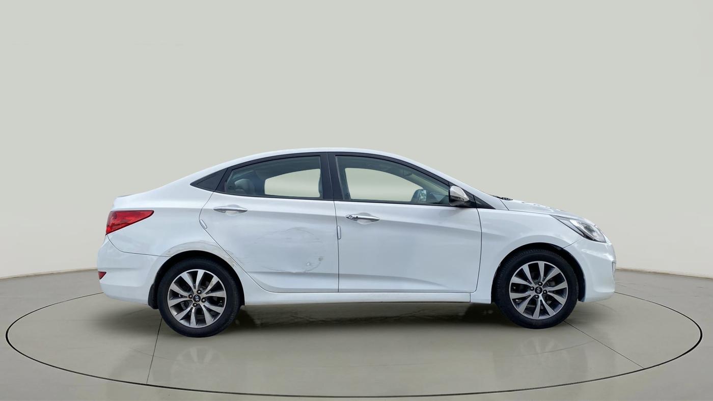 2013 Hyundai Verna FLUIDIC 1.6 VTVT SX AT, Petrol, Automatic, 43,829 km, Right Side View