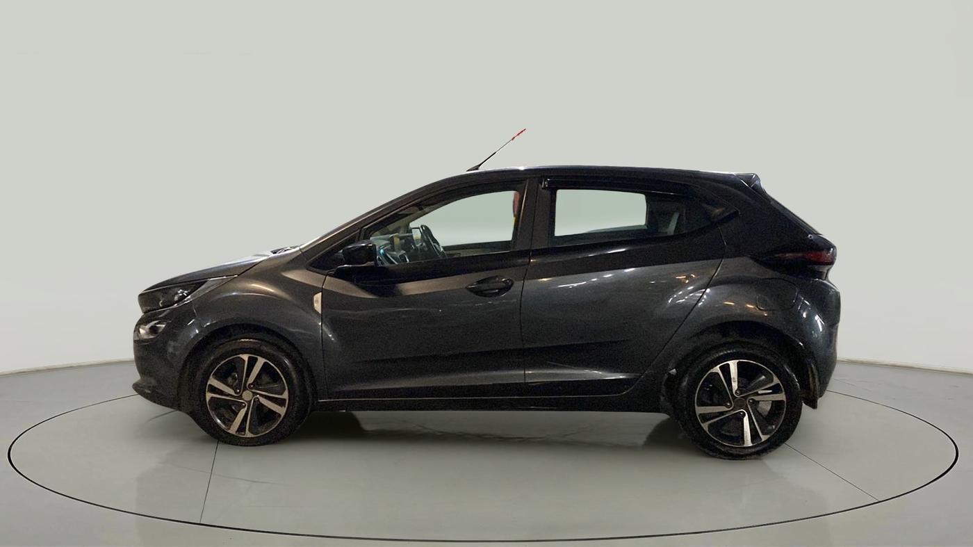 2021 Tata ALTROZ XZ DIESEL, Diesel, Manual, 60,735 km, Left Side