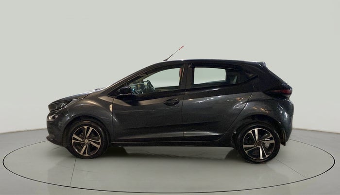 2021 Tata ALTROZ XZ DIESEL, Diesel, Manual, 60,735 km, Left Side