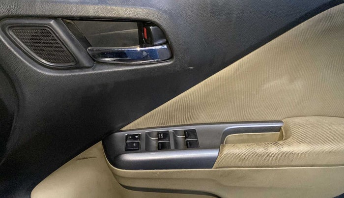 2015 Honda City 1.5L I-DTEC V, Diesel, Manual, 85,212 km, Driver Side Door Panels Control