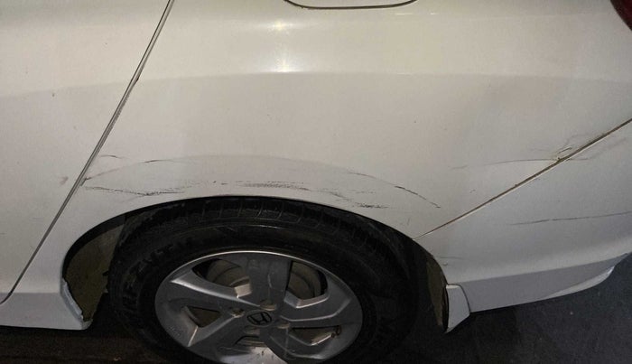 2015 Honda City 1.5L I-DTEC V, Diesel, Manual, 85,212 km, Left quarter panel - Slightly dented