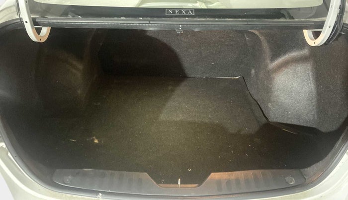 2021 Maruti Ciaz ALPHA  AT 1.5 SHVS PETROL, Petrol, Automatic, 8,740 km, Boot Inside