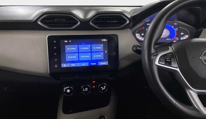 2021 Nissan MAGNITE XV MT, Petrol, Manual, 46,402 km, Infotainment System
