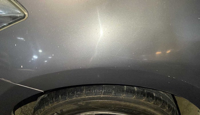 2014 Maruti Ciaz VXI, CNG, Manual, 87,754 km, Left fender - Minor scratches