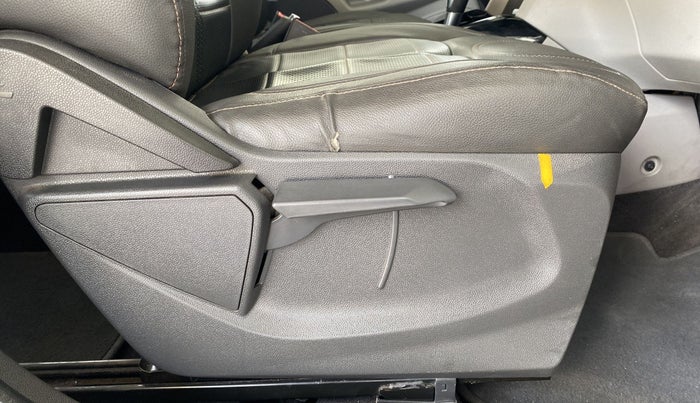 2016 Ford Ecosport TITANIUM 1.5L PETROL AT, Petrol, Automatic, 20,174 km, Driver Side Adjustment Panel