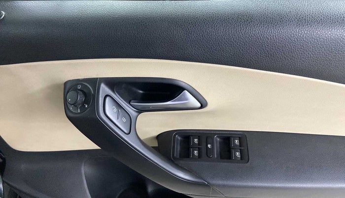 2018 Volkswagen Ameo HIGHLINE PLUS 1.0L 16 ALLOY, Petrol, Manual, 41,059 km, Driver Side Door Panels Control