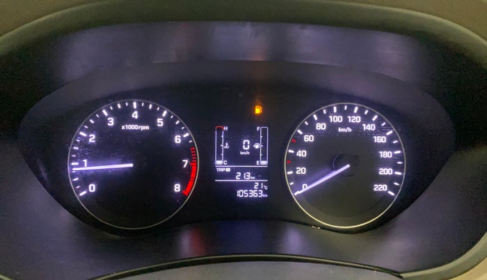 2016 Hyundai Elite i20 SPORTZ 1.2, Petrol, Manual, 1,05,342 km, Odometer Image