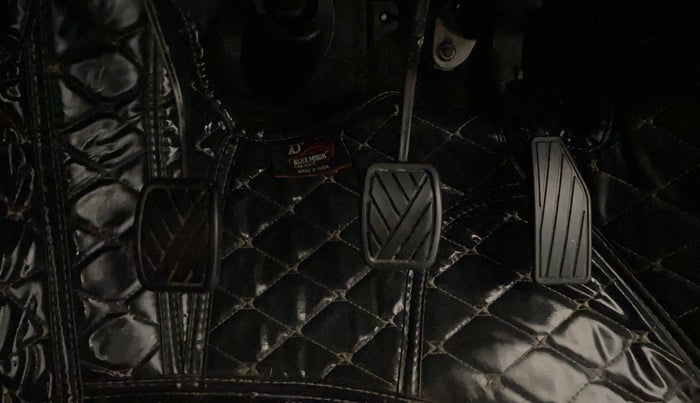 2023 Maruti New Wagon-R VXI 1.0, Petrol, Manual, 31,249 km, Pedals