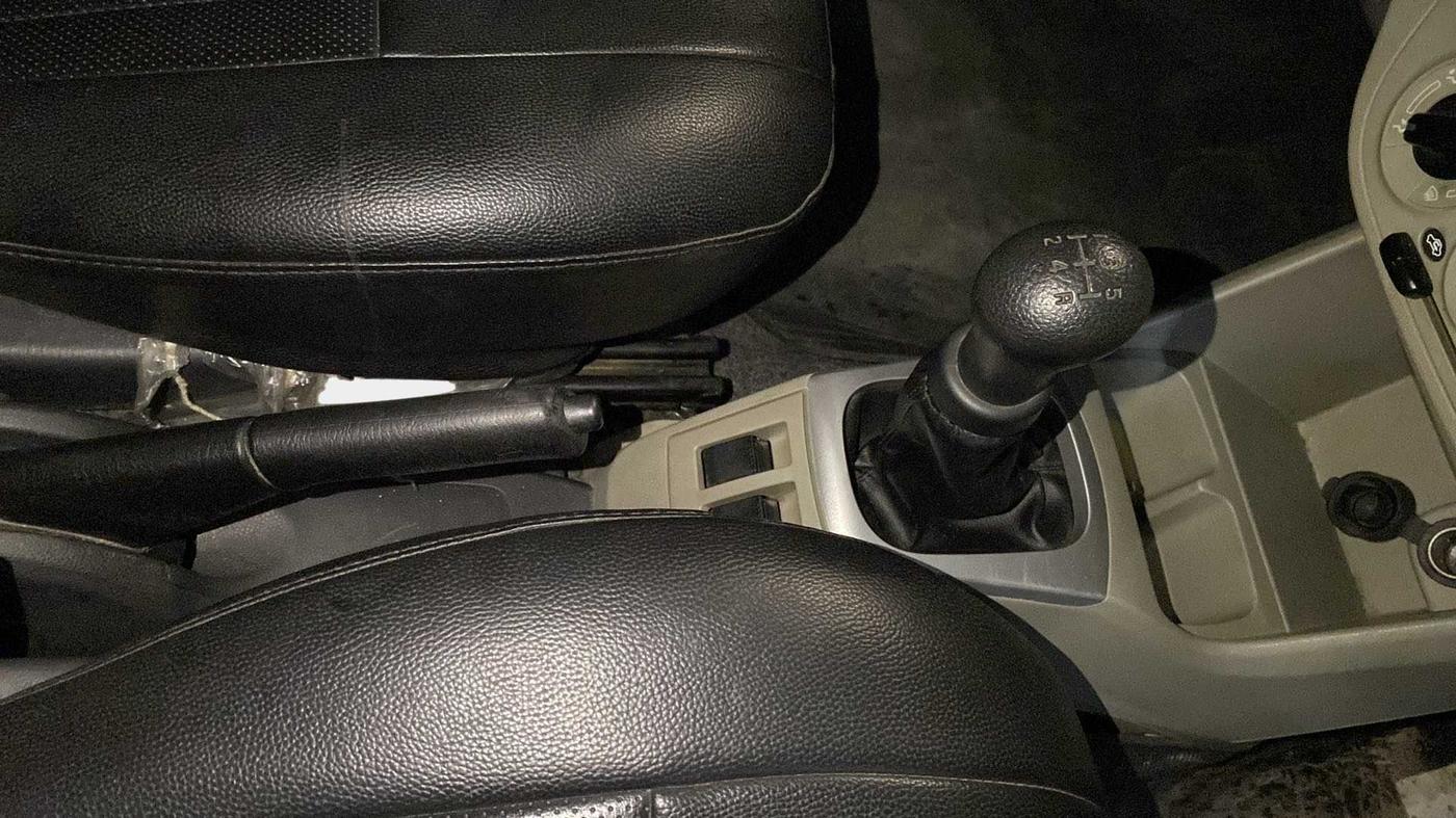 2018 Maruti Alto K10 VXI, Petrol, Manual, 17,908 km, Gear Lever