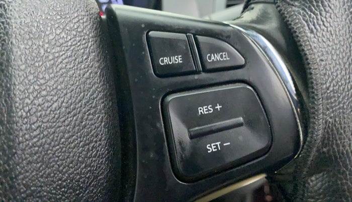 2021 Toyota URBAN CRUISER PREMIUM GRADE AT DUAL TONE, Petrol, Automatic, 25,448 km, Adaptive Cruise Control