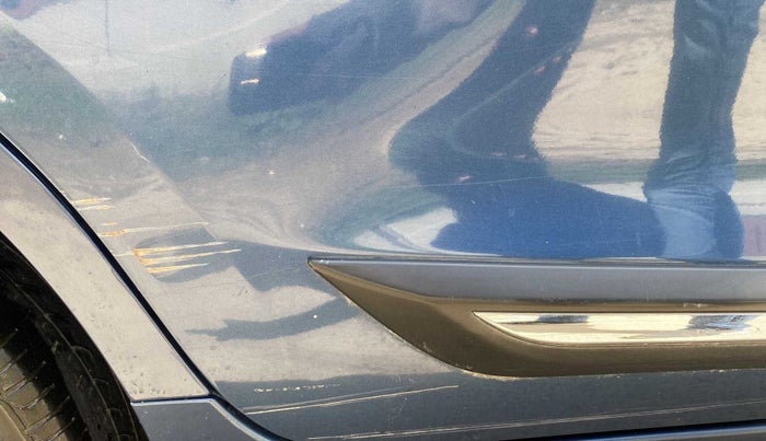 2018 Maruti Baleno DELTA PETROL 1.2, Petrol, Manual, 95,745 km, Right rear door - Slightly dented