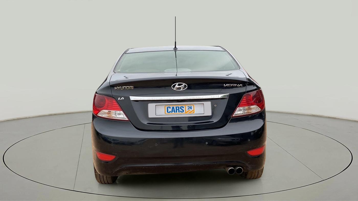 2012 Hyundai Verna FLUIDIC 1.6 CRDI EX, Diesel, Manual, 77,408 km, Back/Rear