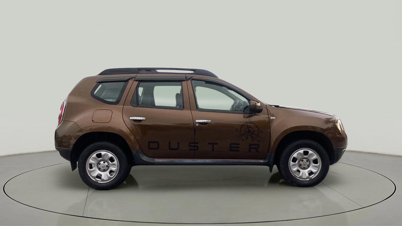 2013 Renault Duster 85 PS RXL DIESEL, Diesel, Manual, 97,902 km, Right Side View