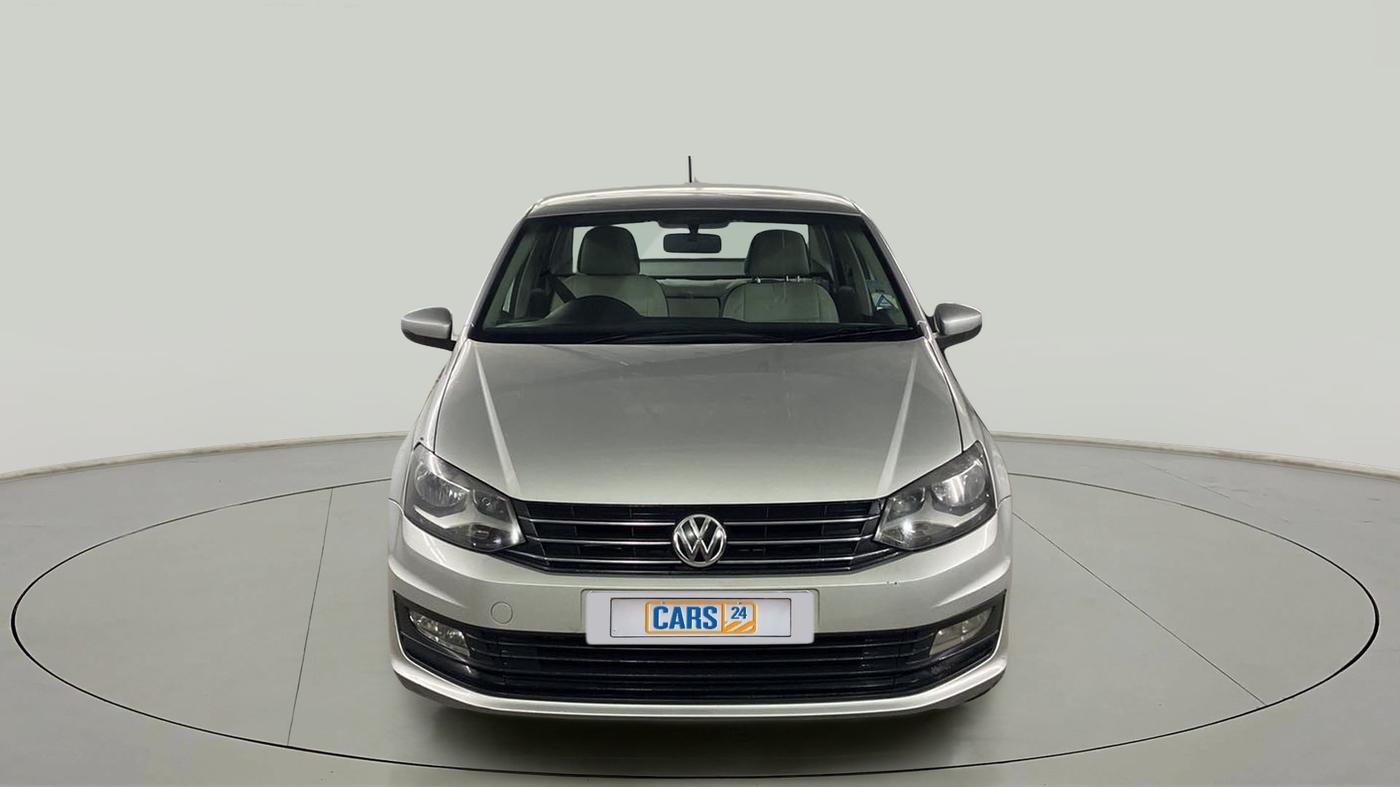 2016 Volkswagen Vento COMFORTLINE 1.2 TSI AT, Petrol, Automatic, 51,251 km, Front