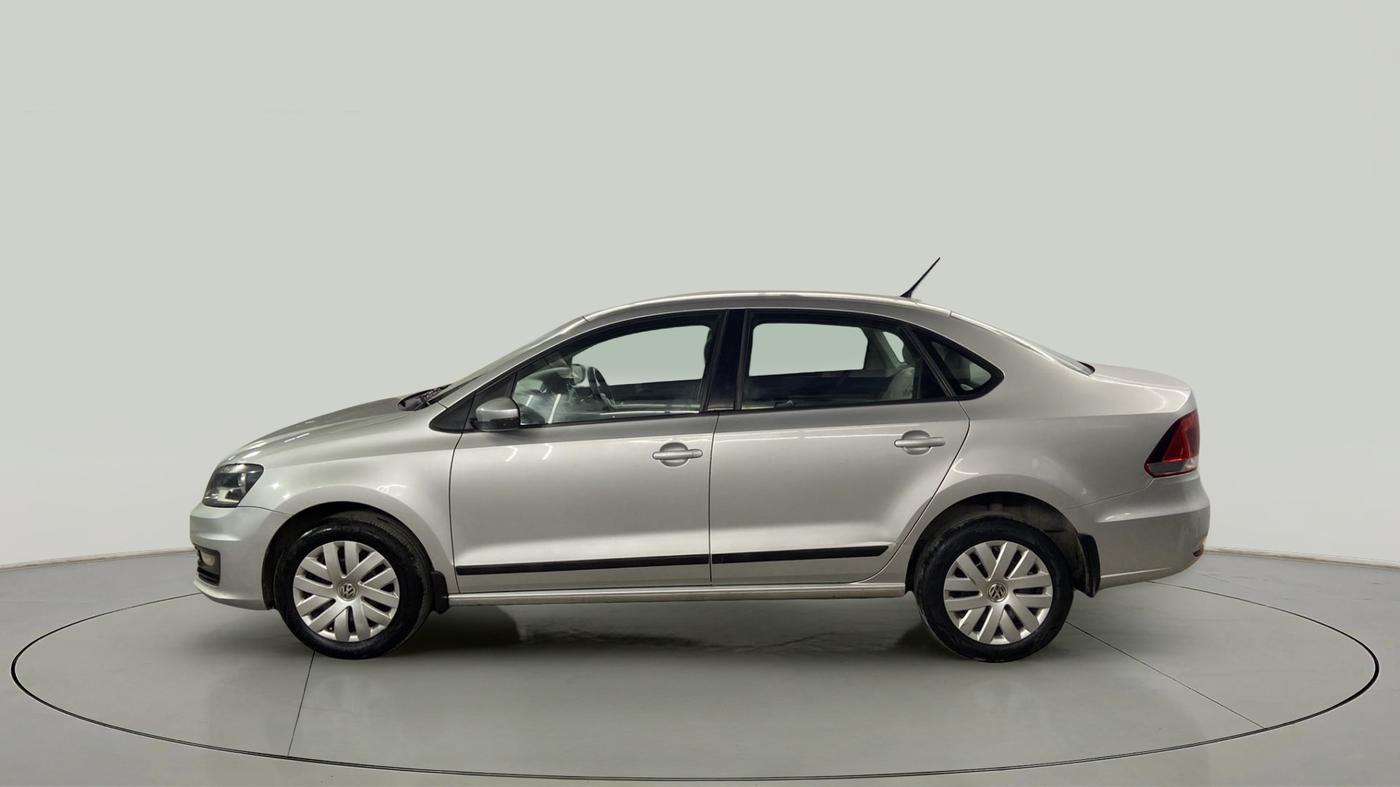 2016 Volkswagen Vento COMFORTLINE 1.2 TSI AT, Petrol, Automatic, 51,251 km, Left Side