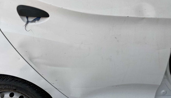 2018 Hyundai Eon ERA +, Petrol, Manual, 47,575 km, Right rear door - Slightly dented
