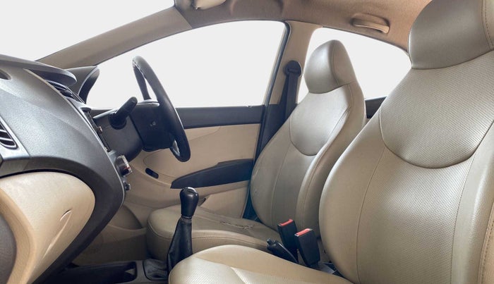 2018 Hyundai Eon ERA +, Petrol, Manual, 47,575 km, Right Side Front Door Cabin