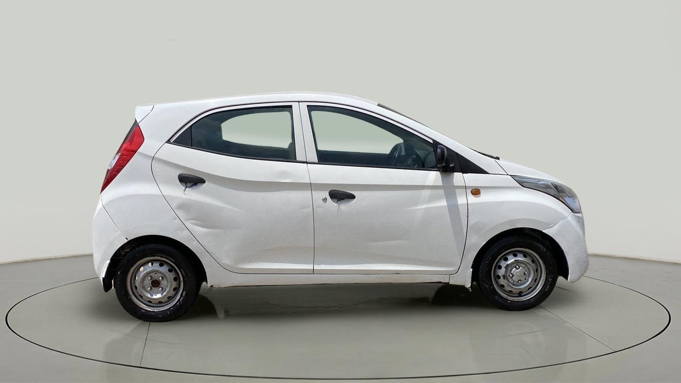 2018 Hyundai Eon ERA +, Petrol, Manual, 47,575 km, Right Side View