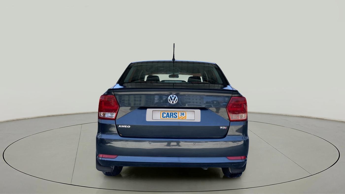2019 Volkswagen Ameo TRENDLINE 1.5L, Diesel, Manual, 1,06,043 km, Back/Rear