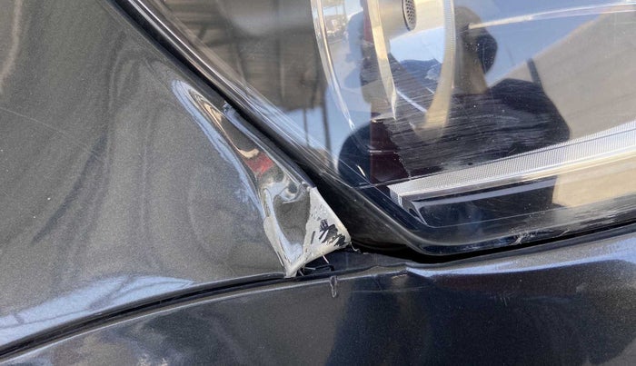 2019 Volkswagen Ameo TRENDLINE 1.5L, Diesel, Manual, 1,06,043 km, Right fender - Slightly dented