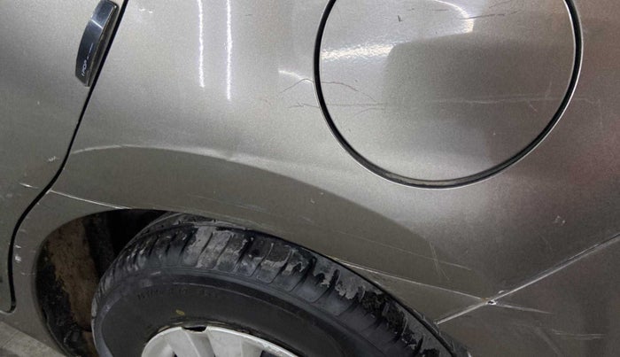 2018 Maruti Swift VXI, CNG, Manual, 33,015 km, Left quarter panel - Slightly dented