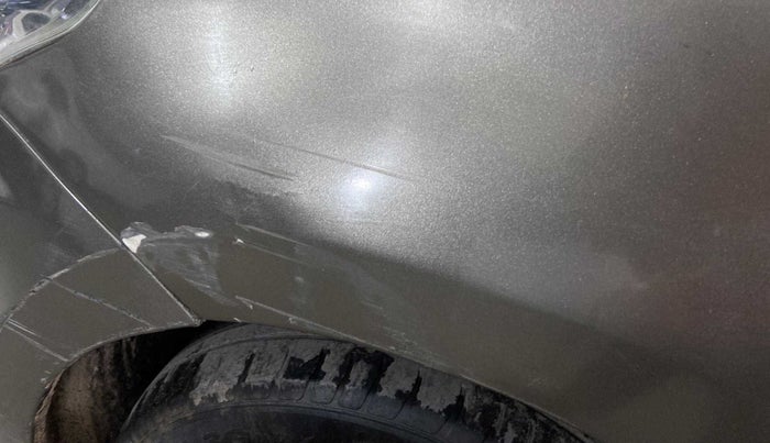 2018 Maruti Swift VXI, CNG, Manual, 33,015 km, Left fender - Slightly dented