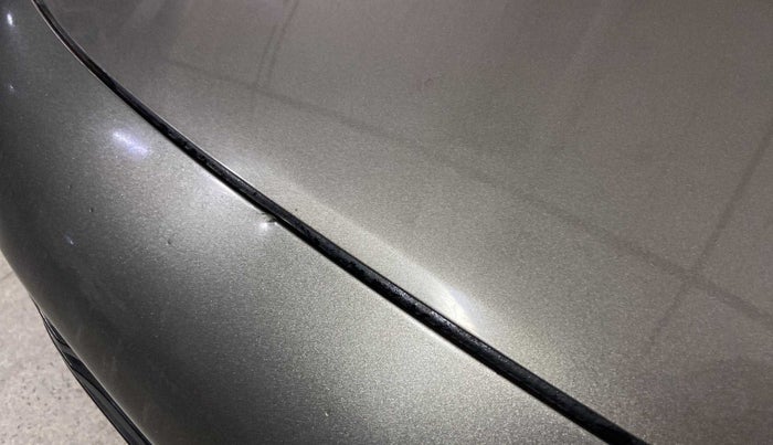 2018 Maruti Swift VXI, CNG, Manual, 33,015 km, Bonnet (hood) - Slightly dented